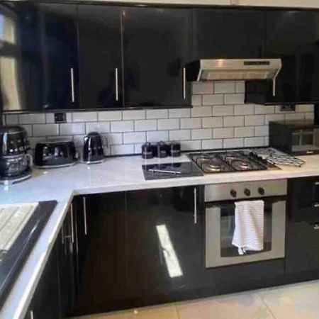 Lovely 2 Bedroom With Private Garden Edimburgo Esterno foto