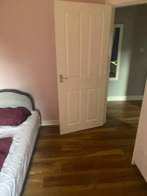 Lovely 2 Bedroom With Private Garden Edimburgo Esterno foto