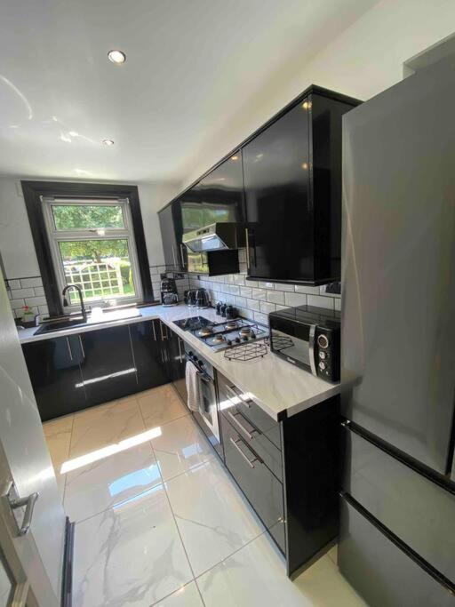 Lovely 2 Bedroom With Private Garden Edimburgo Esterno foto