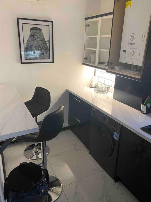 Lovely 2 Bedroom With Private Garden Edimburgo Esterno foto